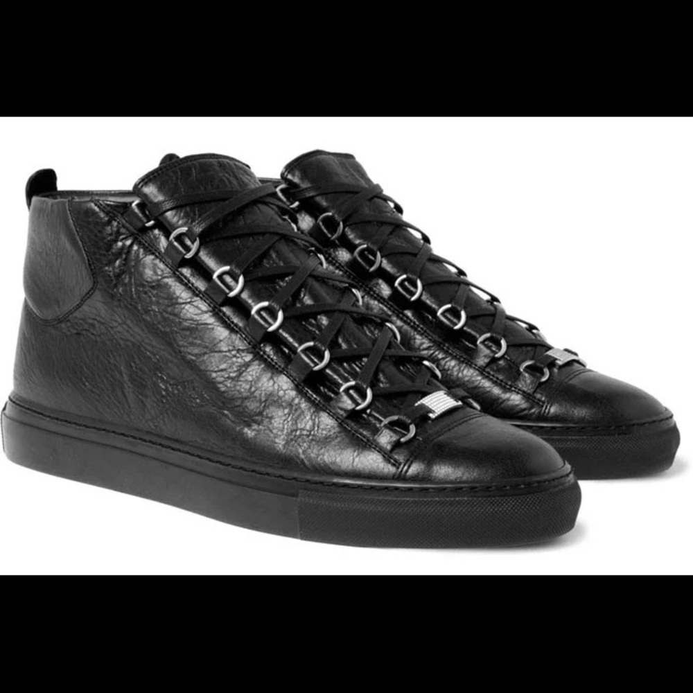 Lanvin Low Top Lace-Up Arena Sneaker in Black 49